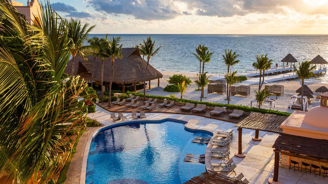 Resorts - Trust Life Card